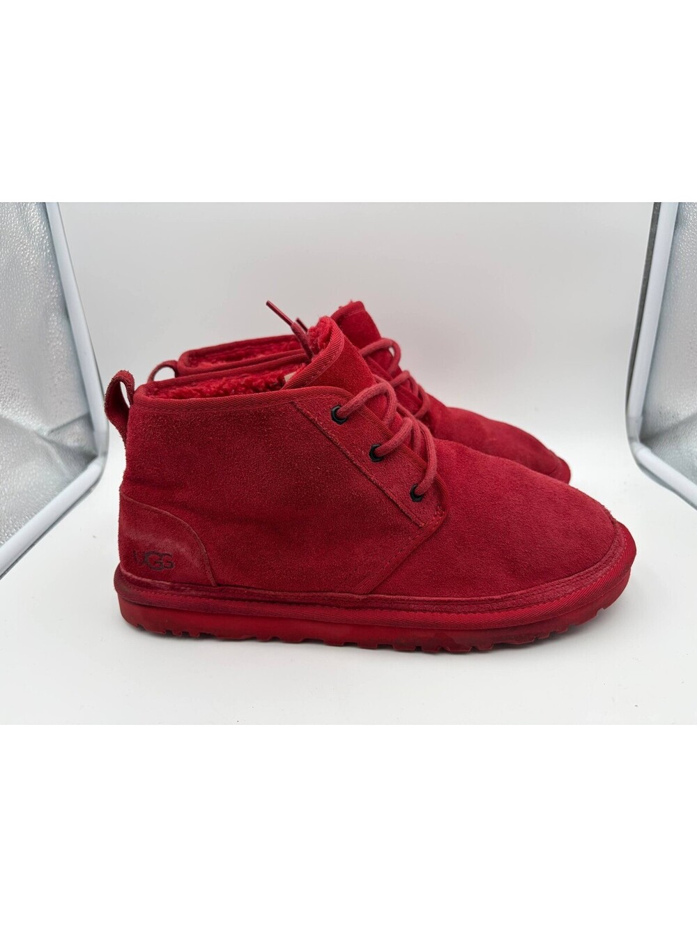 UGG Neumel Boots Red Men US 11 Suede Shearling Lined Ankle Chukka